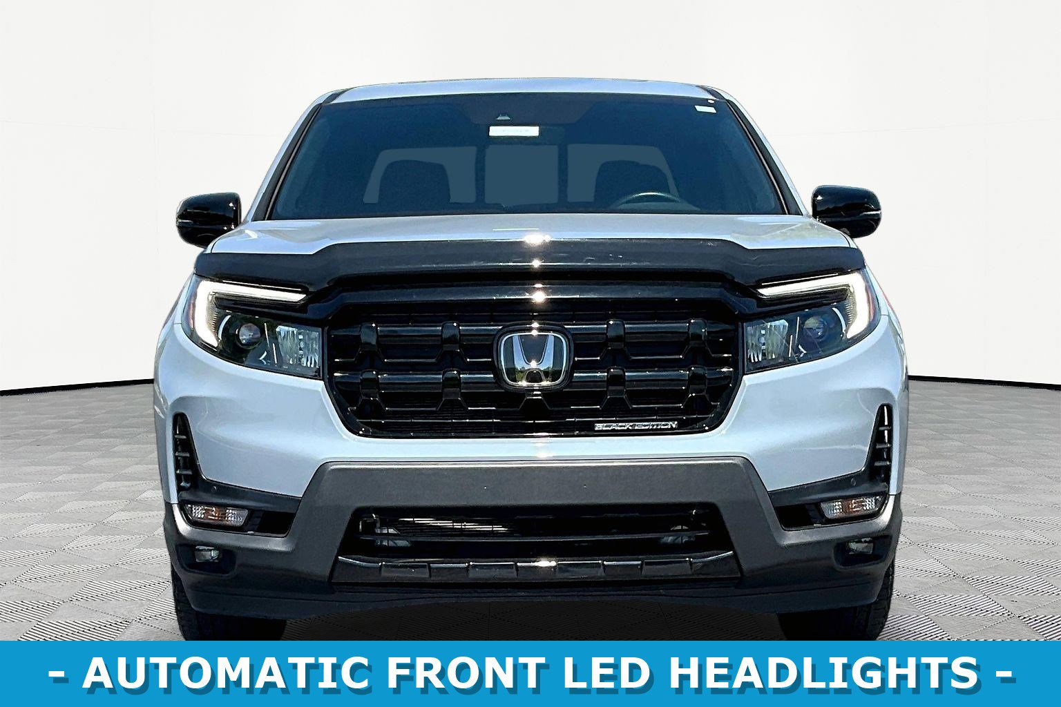 Used 2024 Honda Ridgeline Black Edition image 2