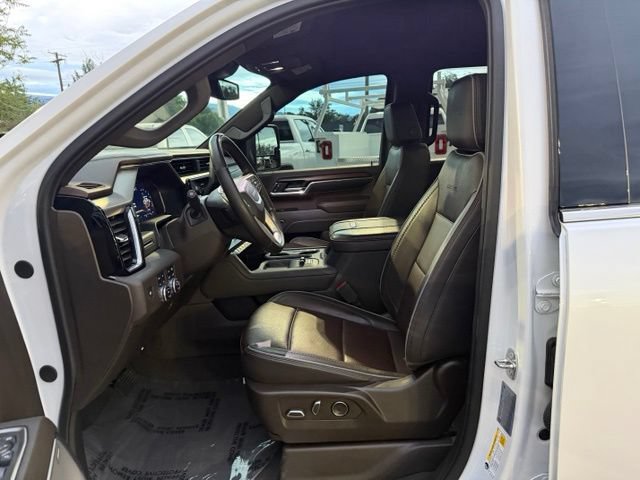 Used 2024 GMC Sierra 3500 Denali AWD/4WD image 14