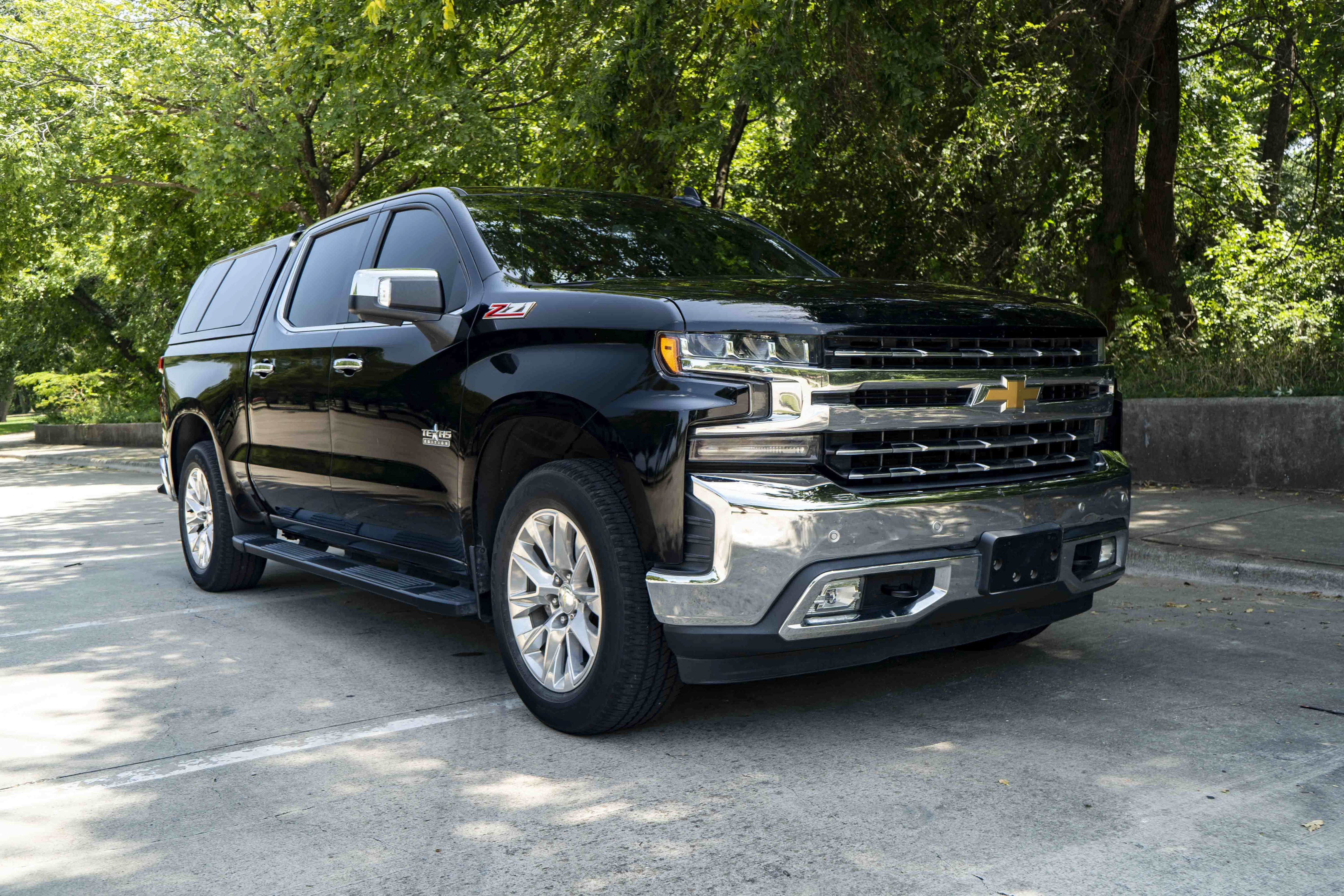 Used 2019 Chevrolet Silverado 1500 LTZ w/ LTZ Texas Edition AWD/4WD image 2
