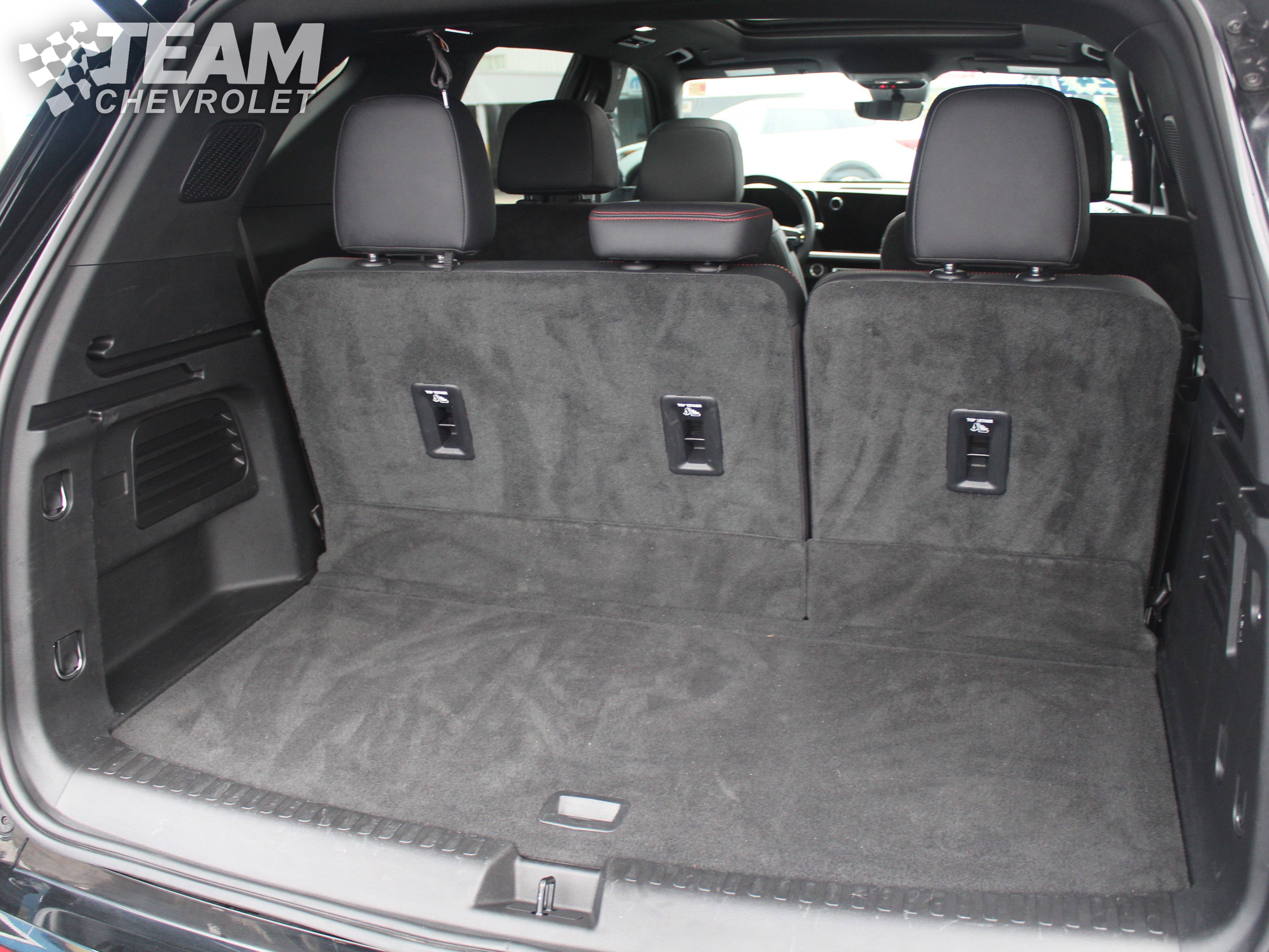 Certified 2024 Chevrolet Traverse RS w/ LPO, Floor Liner Package image 29