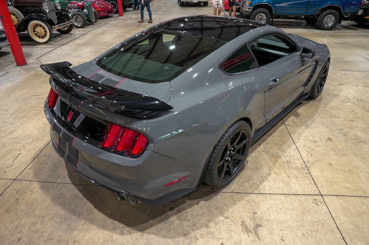 Used 2018 Ford Mustang Shelby GT350R w/ GT350R Equipment Group 920A RWD image 17