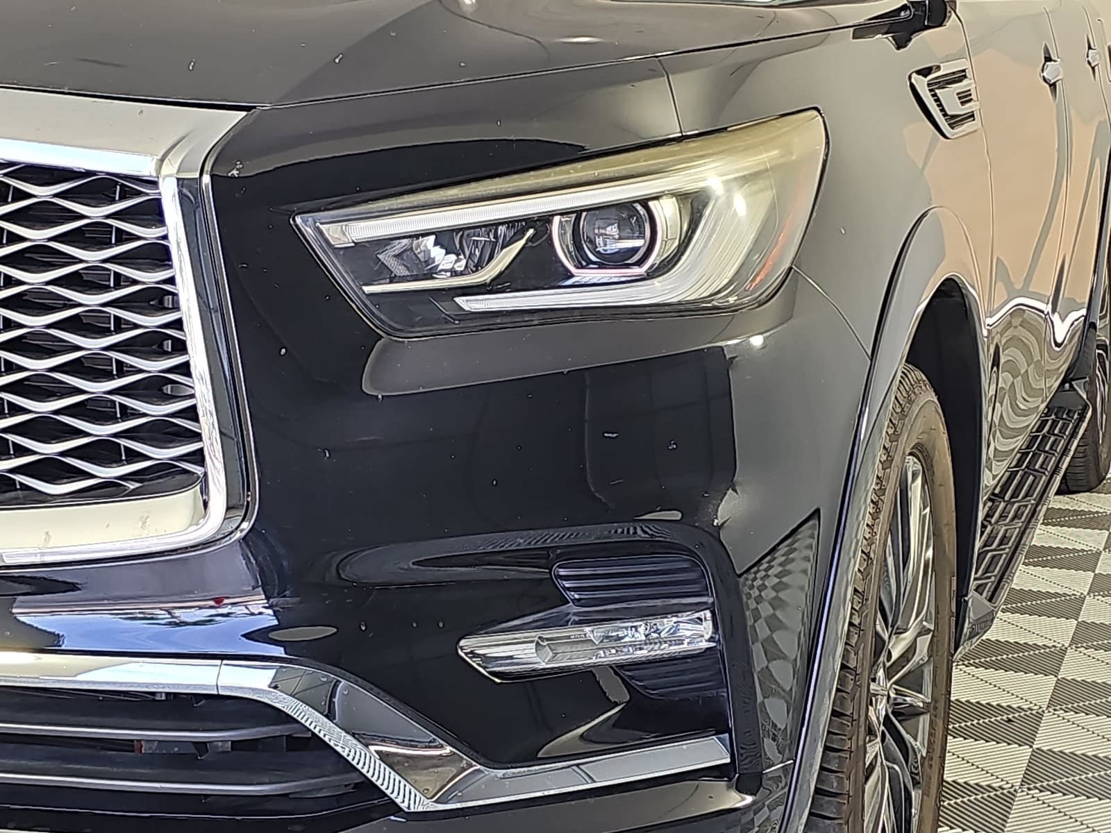 Used 2023 INFINITI QX80 Premium Select w/ Cargo Package AWD/4WD image 31