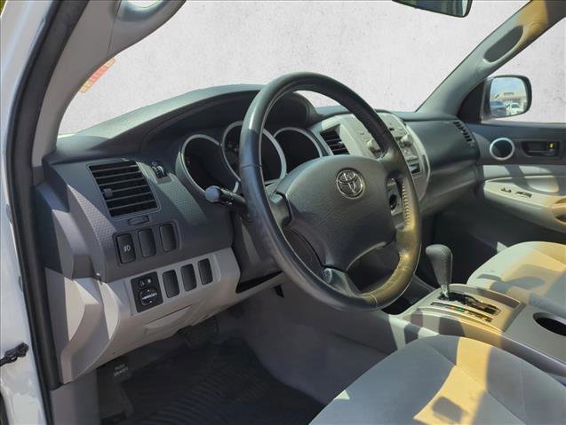 Used 2007 Toyota Tacoma PreRunner image 11