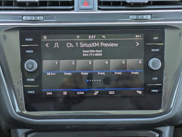 Certified 2023 Volkswagen Tiguan SE w/ Panoramic Sunroof Package FWD image 19