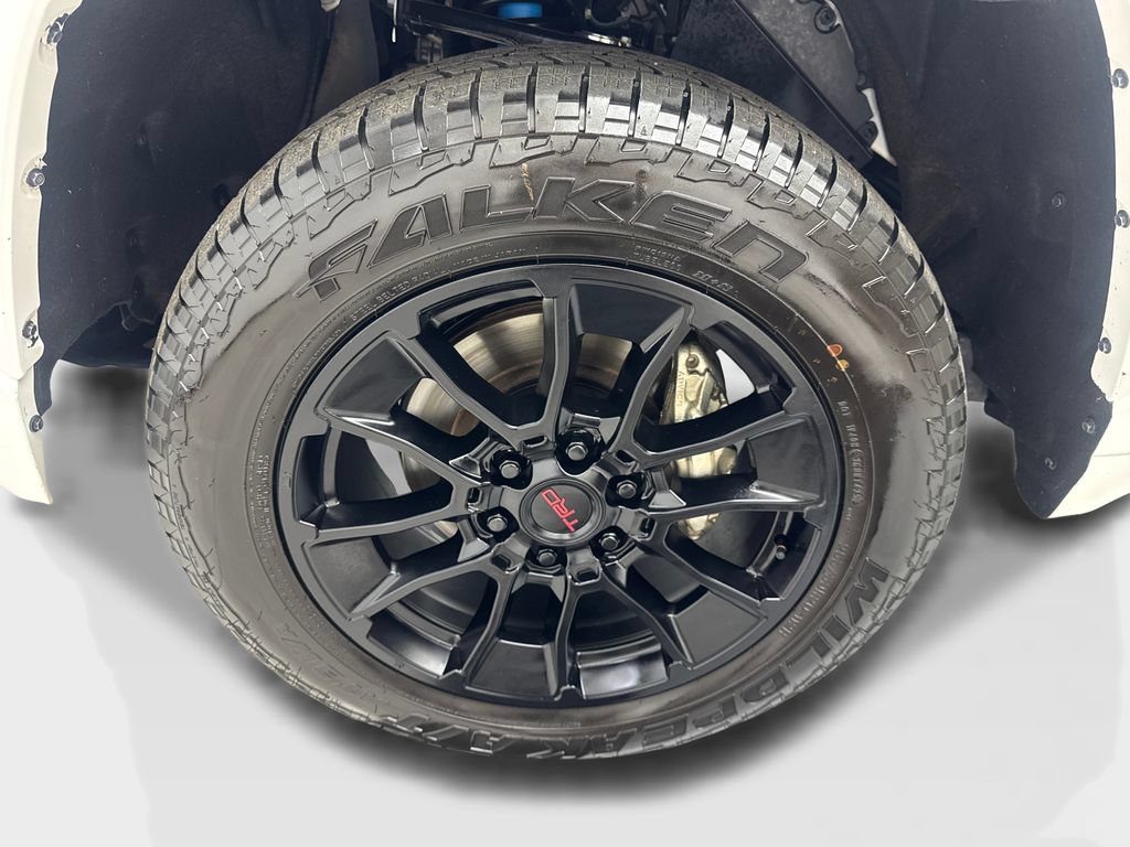 Used 2025 Toyota Tundra Limited w/ TRD Off-Road Package AWD/4WD image 88