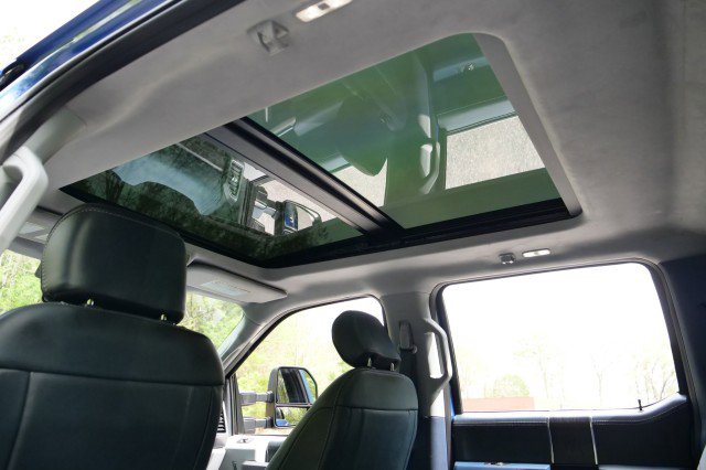 Used 2022 Ford F450 Limited w/ FX4 Off-Road Package image 31