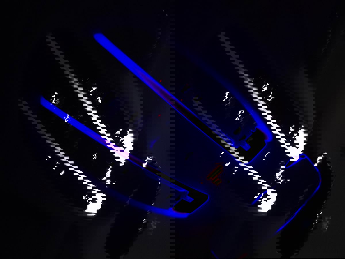 Used 2023 Porsche Cayenne Platinum Edition image 61