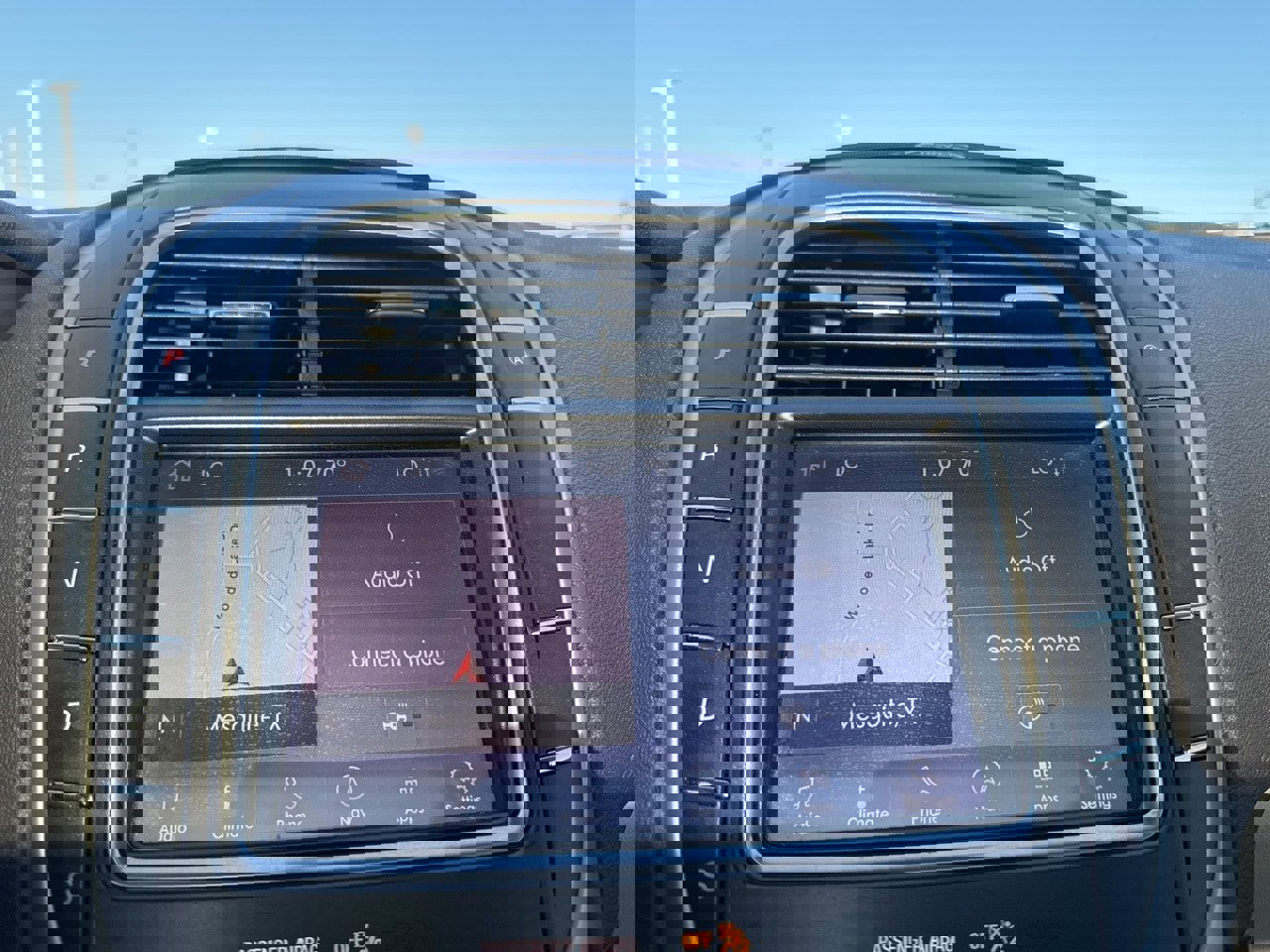 Used 2020 Lincoln Nautilus Reserve image 31