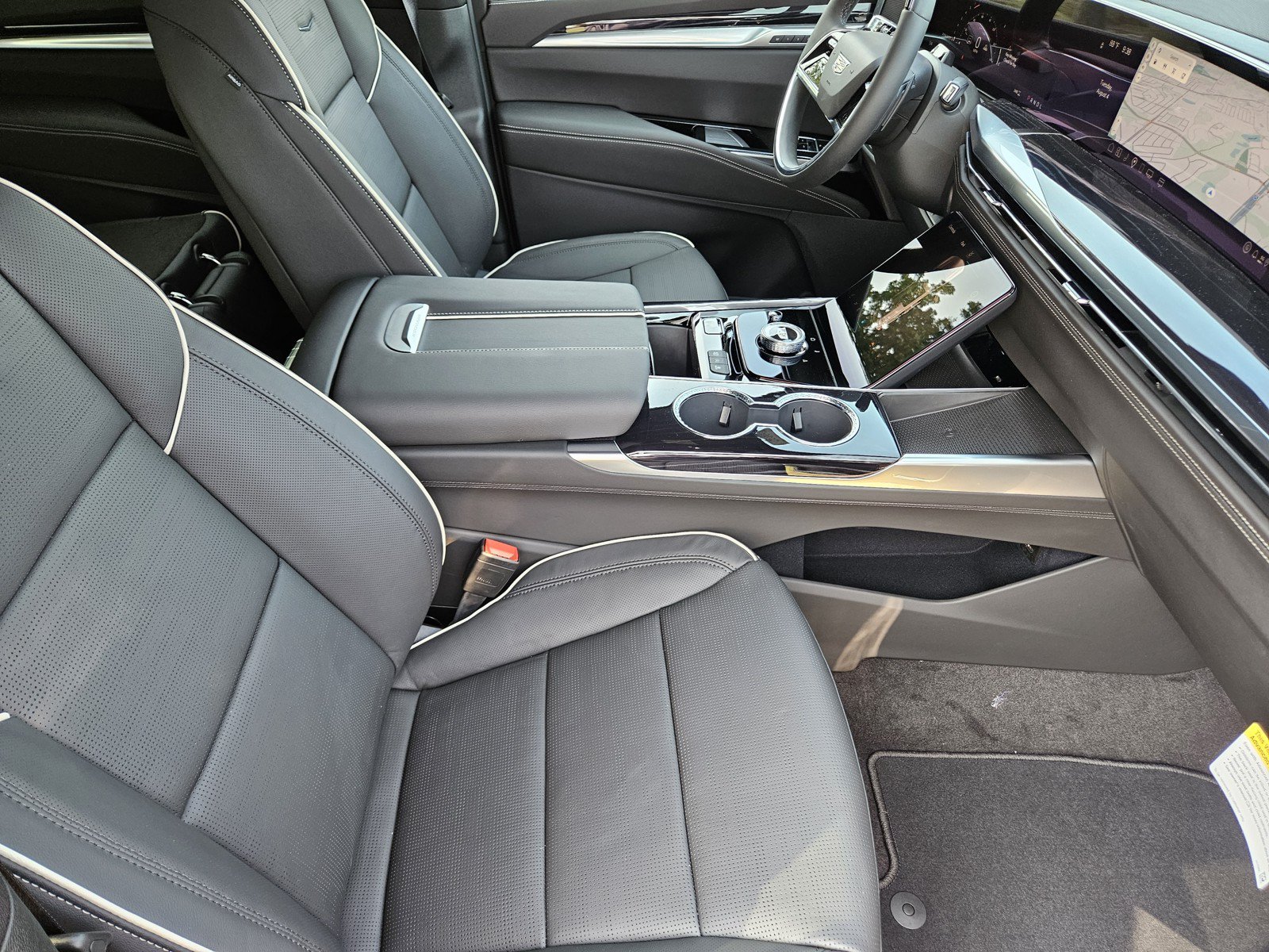 New 2026 Cadillac Escalade Sport w/ Touring Package AWD/4WD image 10