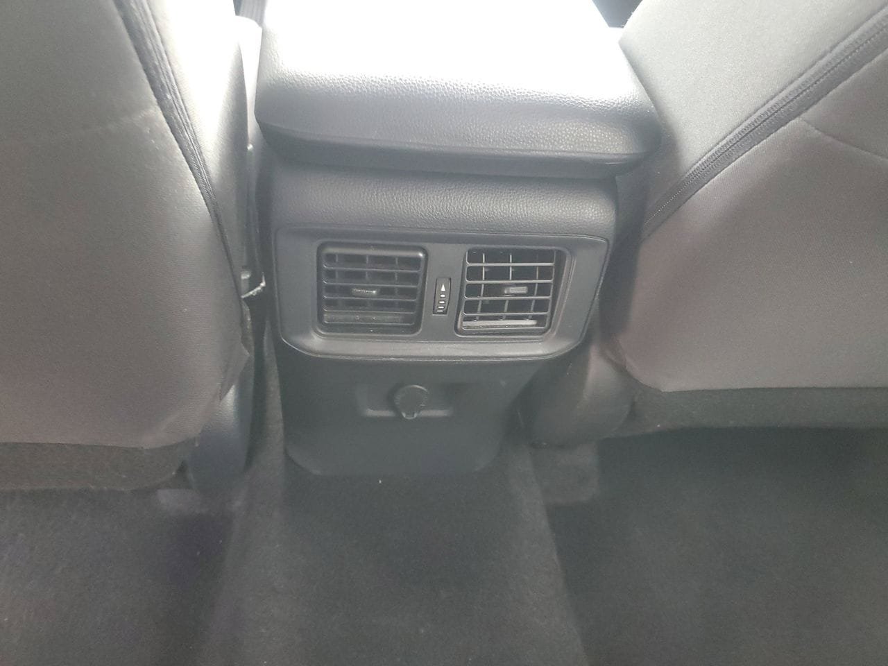 Used 2024 Toyota RAV4 LE FWD image 11