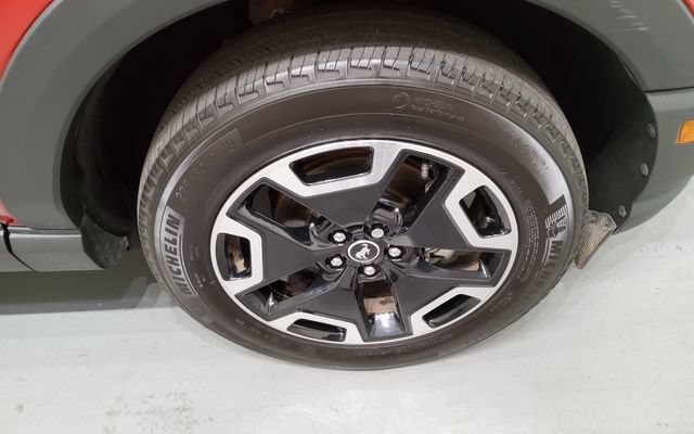 Certified 2024 Ford Bronco Sport Outer Banks AWD/4WD image 37