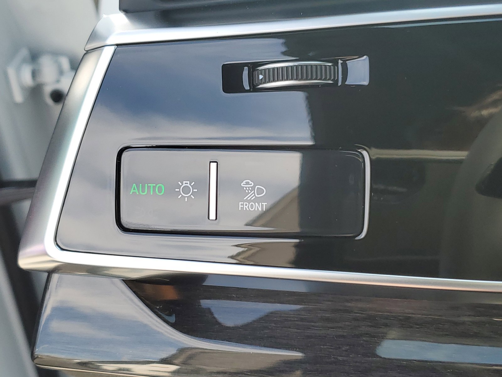New 2026 Audi Q8 Premium Plus AWD/4WD image 24
