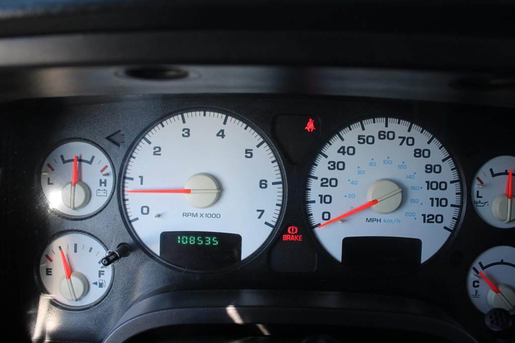 Used 2003 Dodge Ram 2500 Truck ST image 27