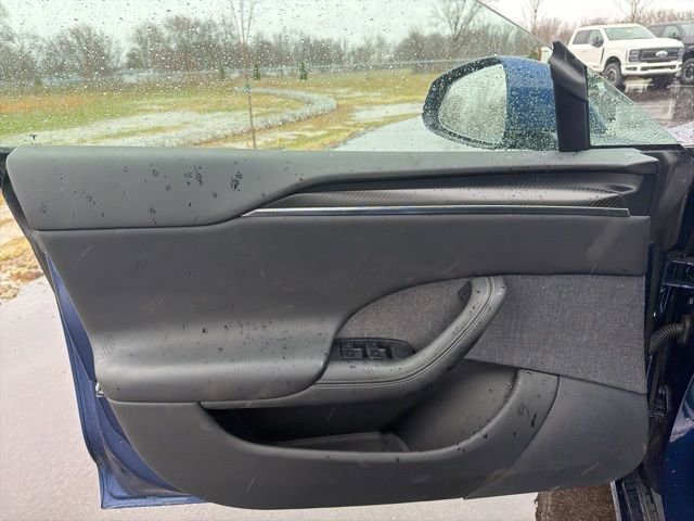 Used 2021 Tesla Model S Plaid image 25