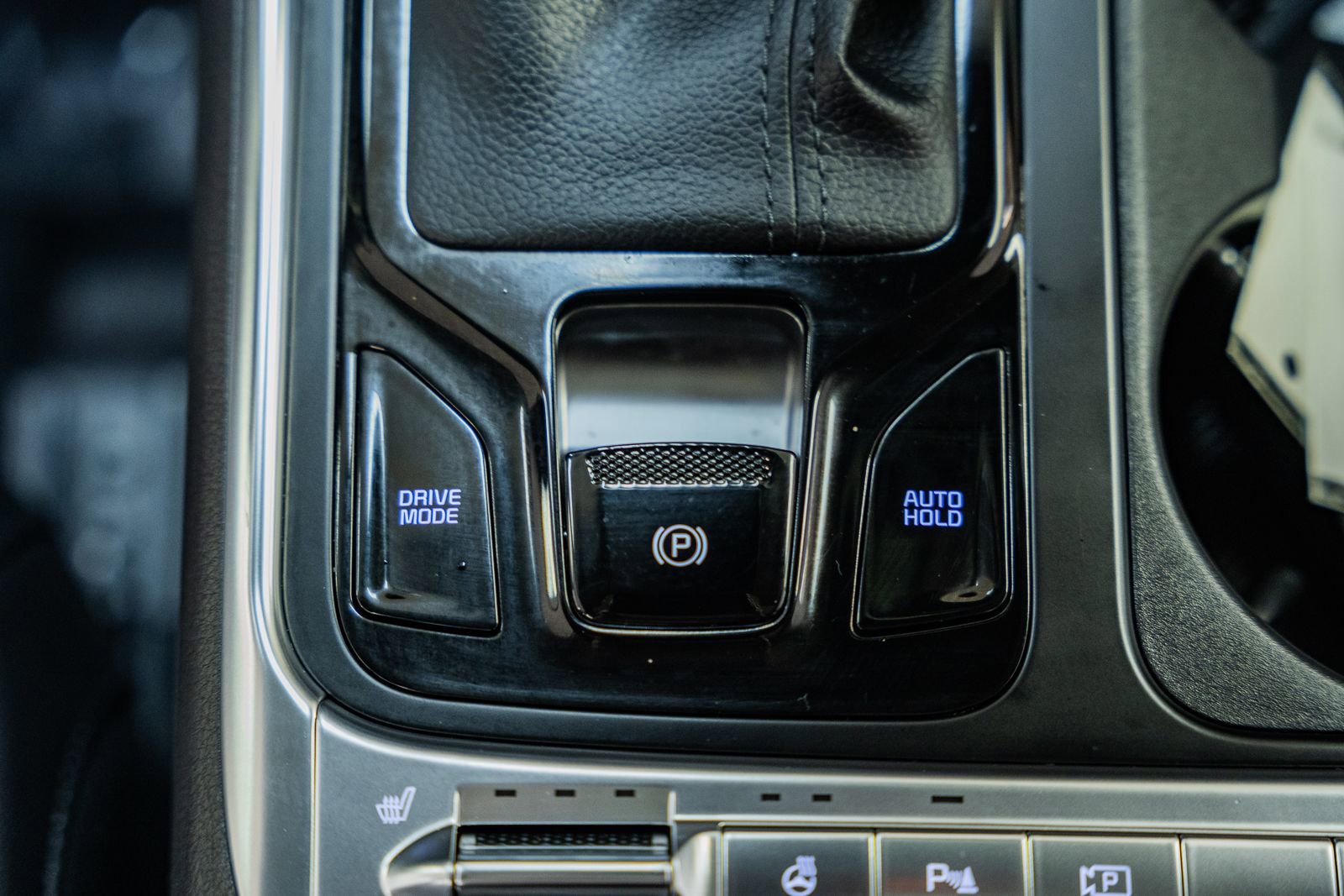 Used 2025 Kia Carnival SX Prestige image 30