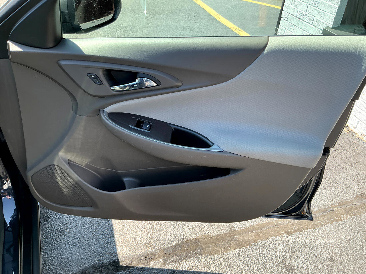 Used 2022 Chevrolet Malibu LS image 21