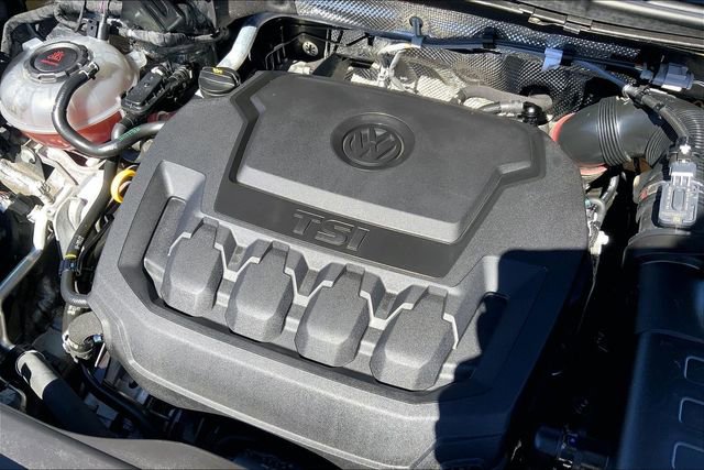 Used 2022 Volkswagen Tiguan SEL R-Line AWD/4WD image 33