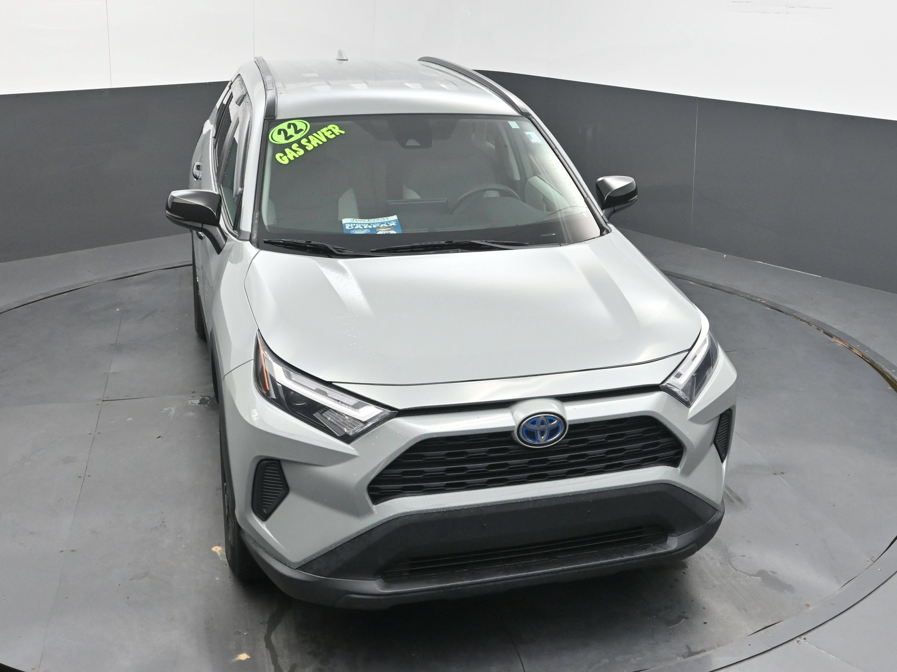 Used 2022 Toyota RAV4 XLE AWD/4WD image 32