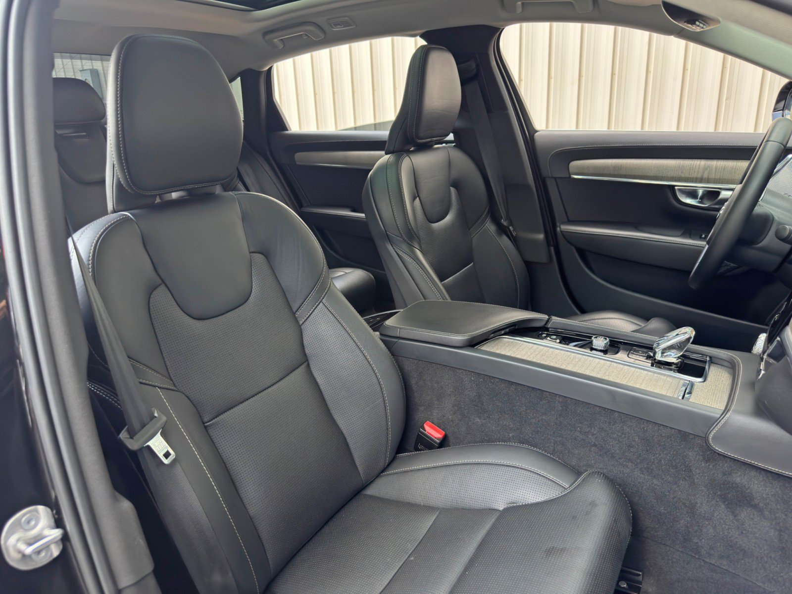 Used 2023 Volvo S90 B6 Ultimate w/ Lounge Package AWD/4WD image 36