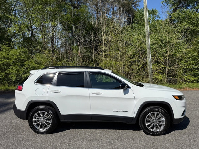 Used 2022 Jeep Cherokee Latitude Lux w/ Sun & Sound Group image 5