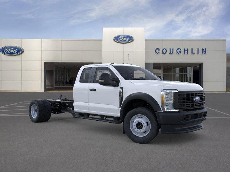 New 2025 Ford F550 4x4 Supercab Super Duty image 7