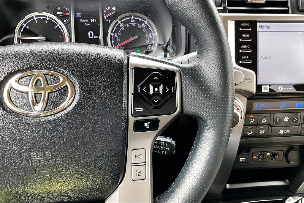 Used 2022 Toyota 4Runner Limited AWD/4WD image 29
