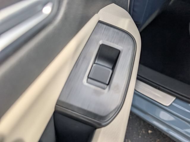 New 2026 Nissan Sentra SL w/ Floor Mat Package FWD image 12