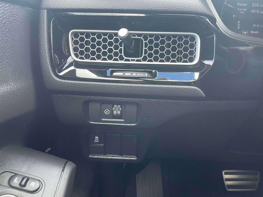 Certified 2025 Honda Civic Sport image 16