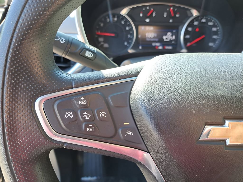 Used 2020 Chevrolet Equinox LT image 18