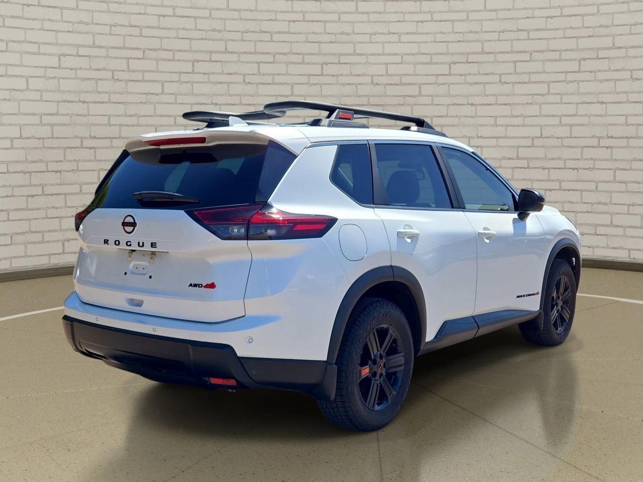 Used 2025 Nissan Rogue SV w/ Rock Creek Premium Package AWD/4WD image 5