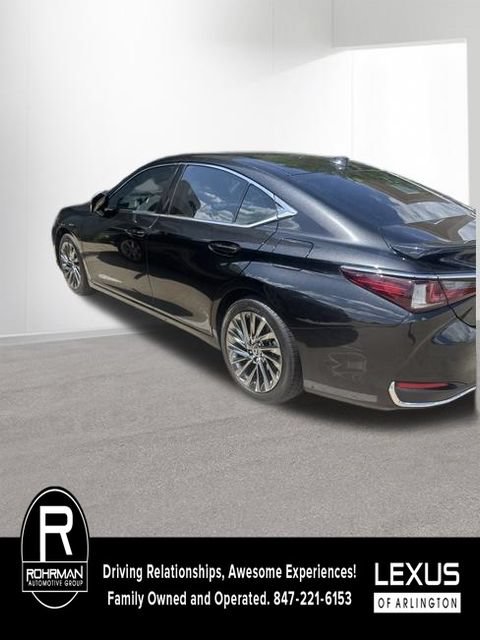 Used 2025 Lexus ES 300h w/ Accessory Package (Z1) FWD image 7
