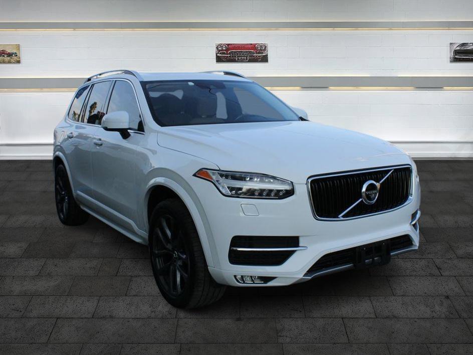 Used 2016 Volvo XC90 T6 Momentum image 1