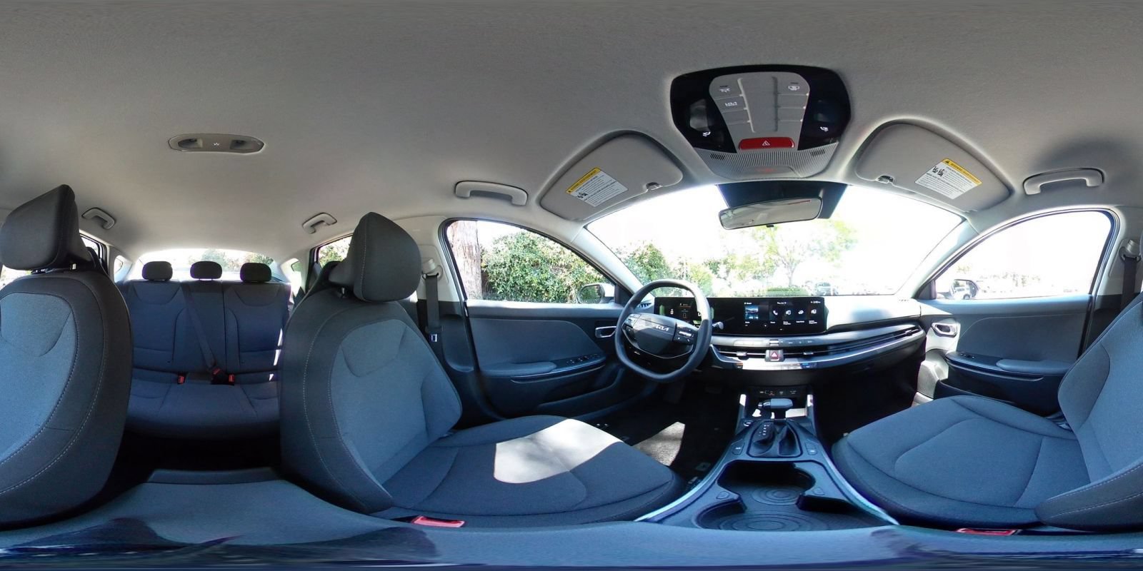 Used 2025 Kia K4 FWD image 41