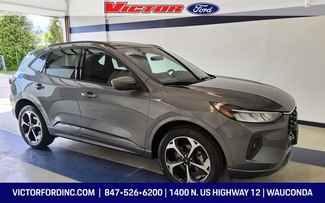 Used 2023 Ford Escape ST-Line Select w/ Tech Pack #2 AWD/4WD image 4