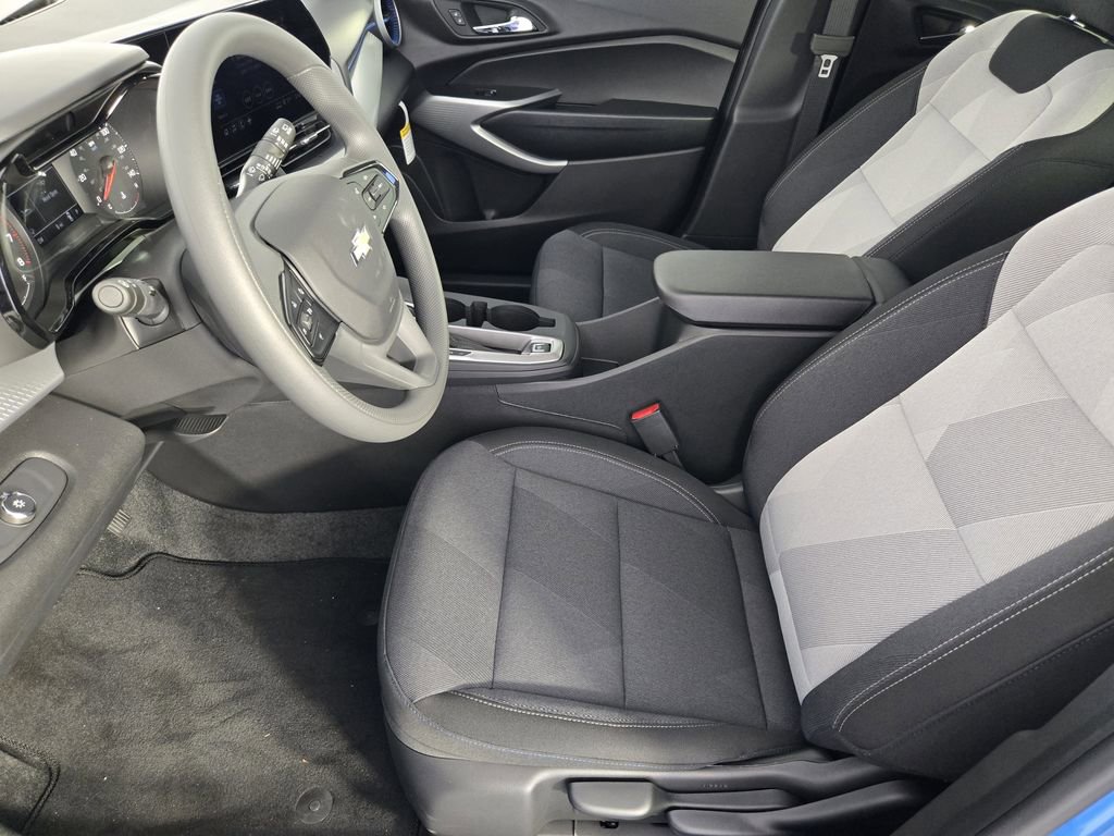 New 2026 Chevrolet Trax LS w/ LS Convenience Package image 14