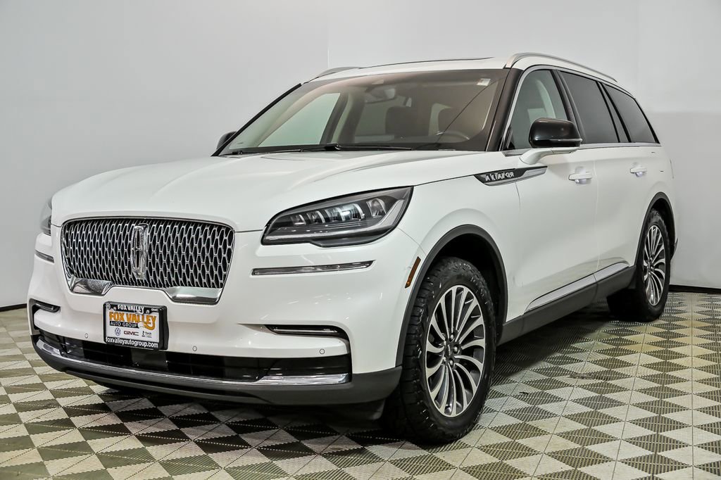 Used 2022 Lincoln Aviator Reserve w/ Elements Package Plus image 5