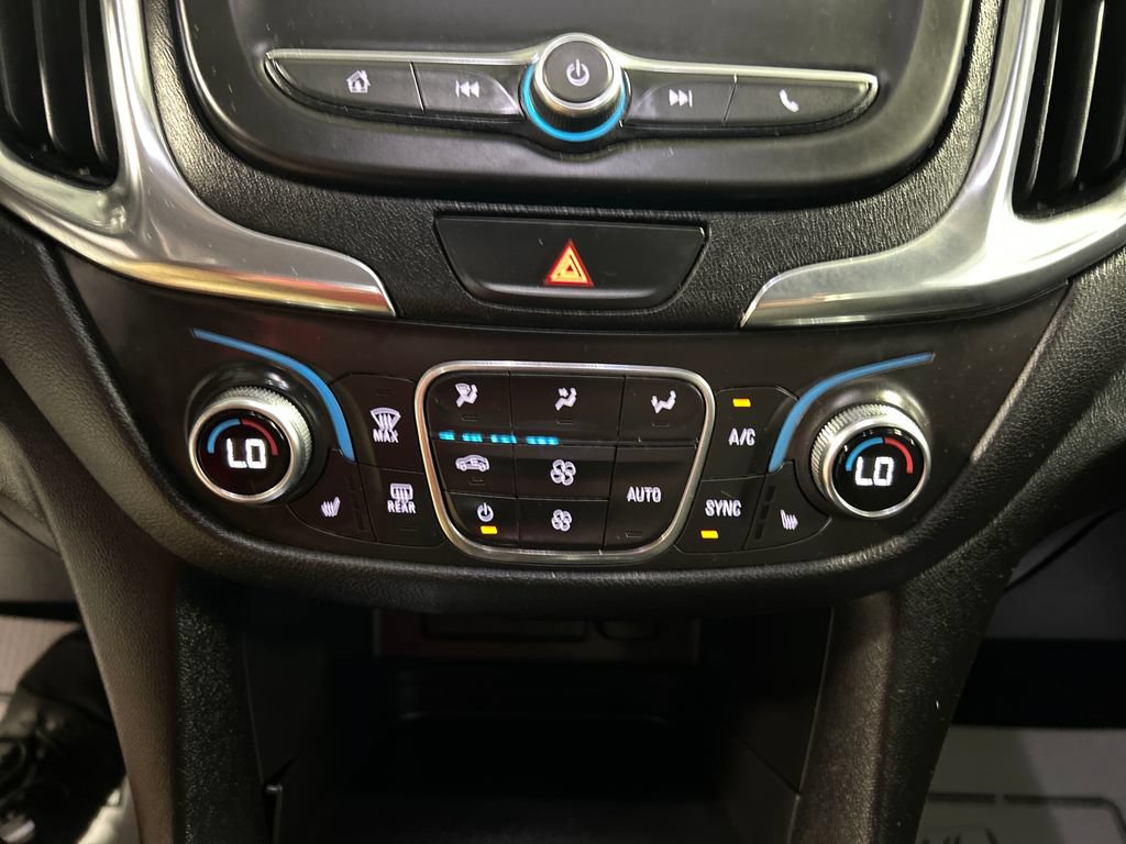 Used 2019 Chevrolet Equinox LT FWD image 17