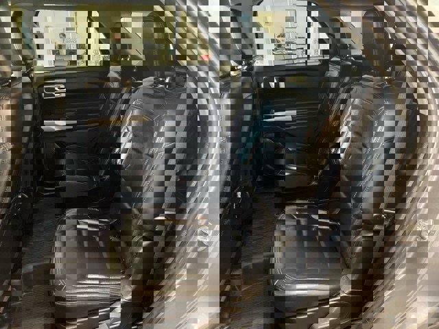 Certified 2021 Ford Explorer XLT w/ Equipment Group 202A image 11