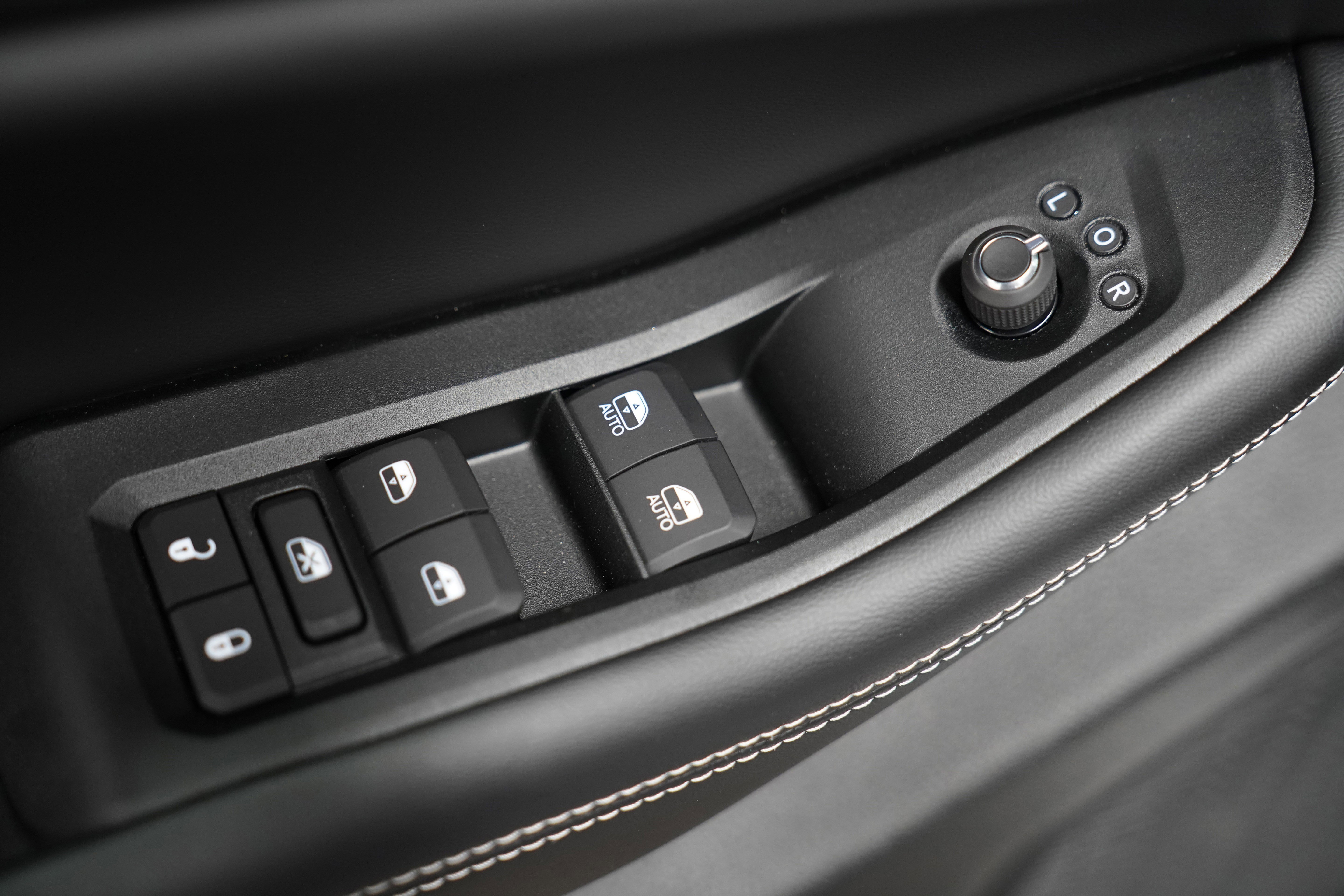 New 2026 Jeep Grand Cherokee L Laredo image 19