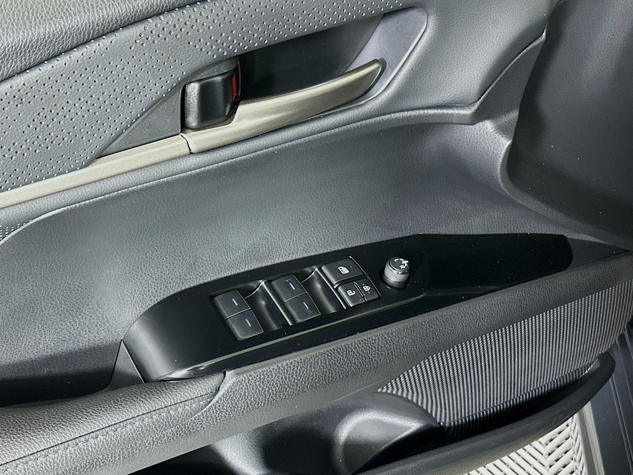 Certified 2025 Toyota Camry XSE FWD image 14