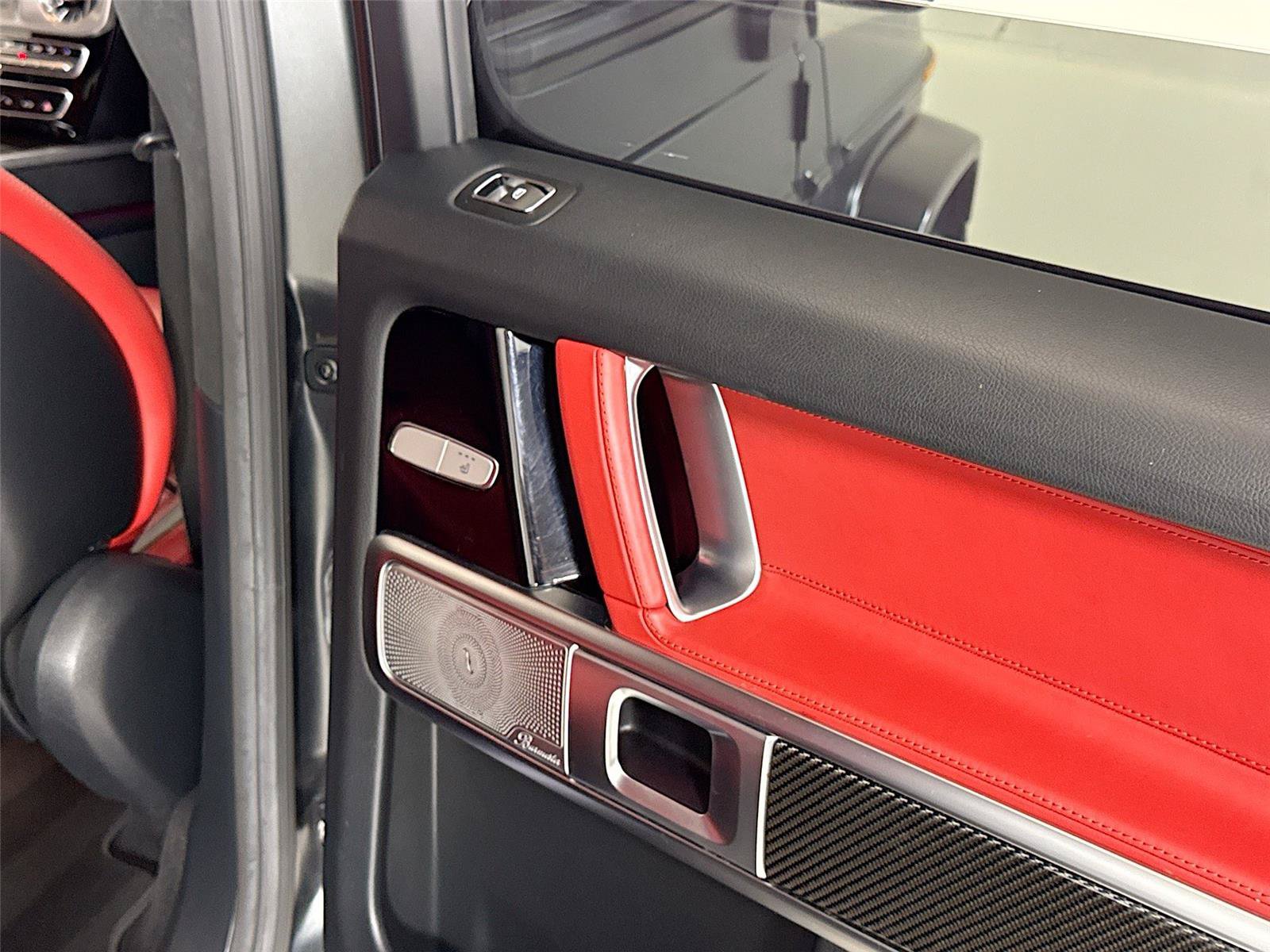Used 2020 Mercedes-Benz G 63 AMG 4MATIC w/ AMG Night Package image 30