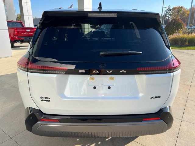 Used 2026 Toyota RAV4 XSE w/ Panoramic Sun Roof Package AWD/4WD image 6