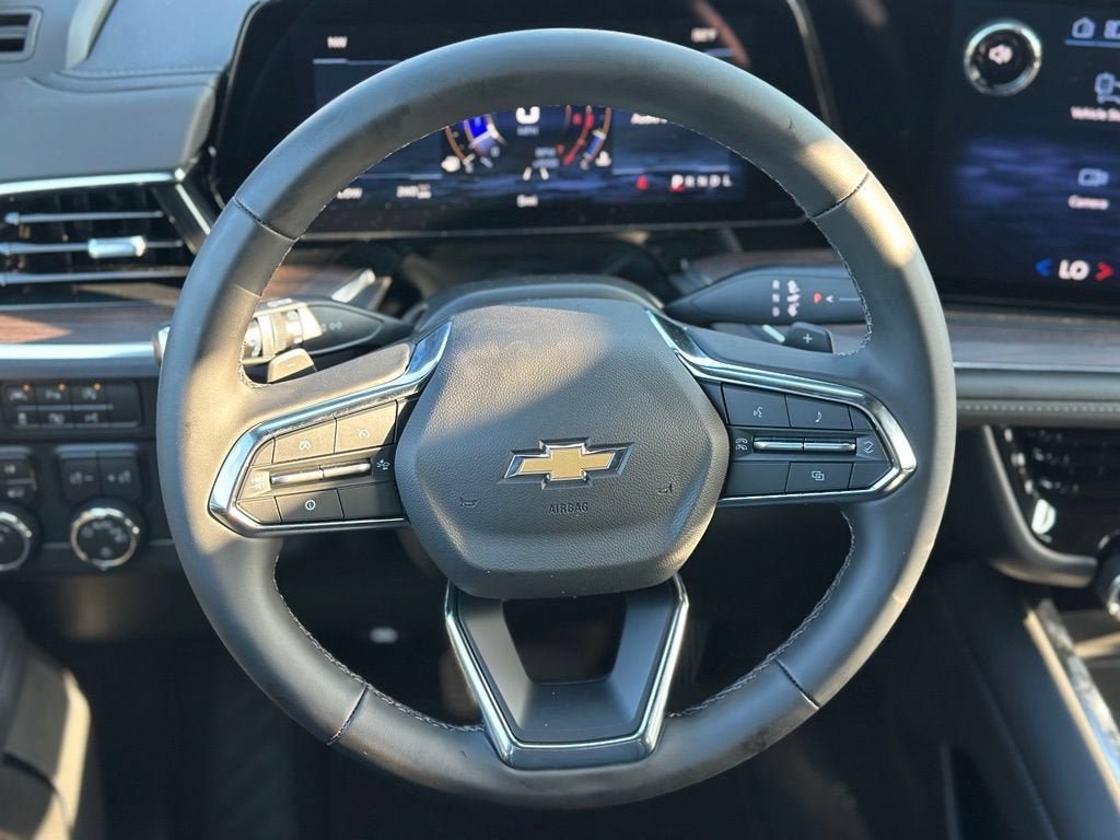 New 2026 Chevrolet Suburban LS AWD/4WD image 4