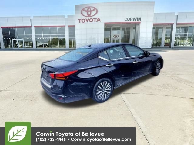 Used 2025 Nissan Altima 2.5 SV image 9