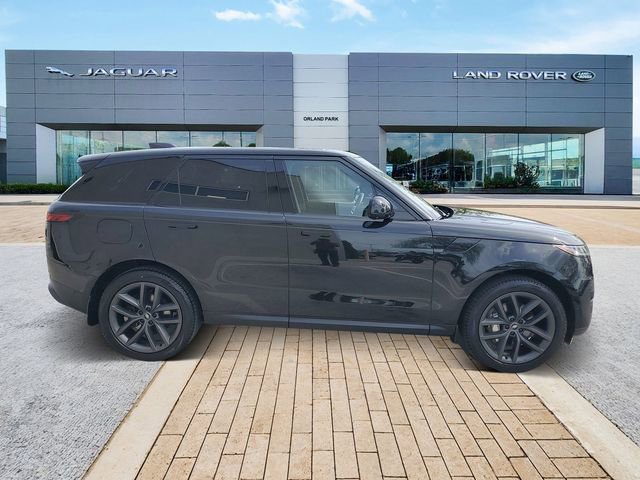 Certified 2024 Land Rover Range Rover Sport SE AWD/4WD image 3
