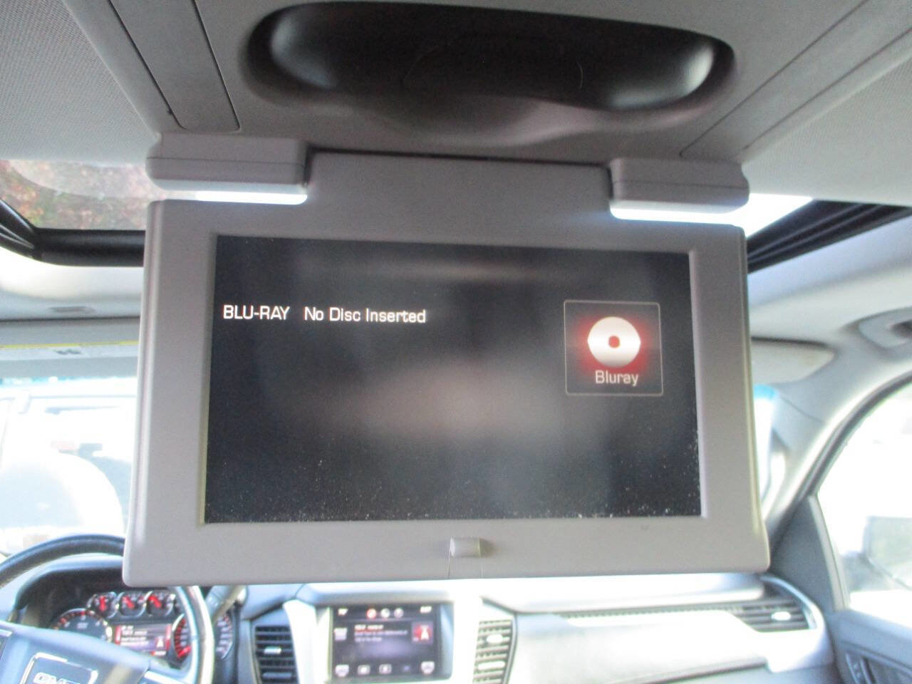 Used 2015 GMC Yukon SLT w/ Open Road Package image 11