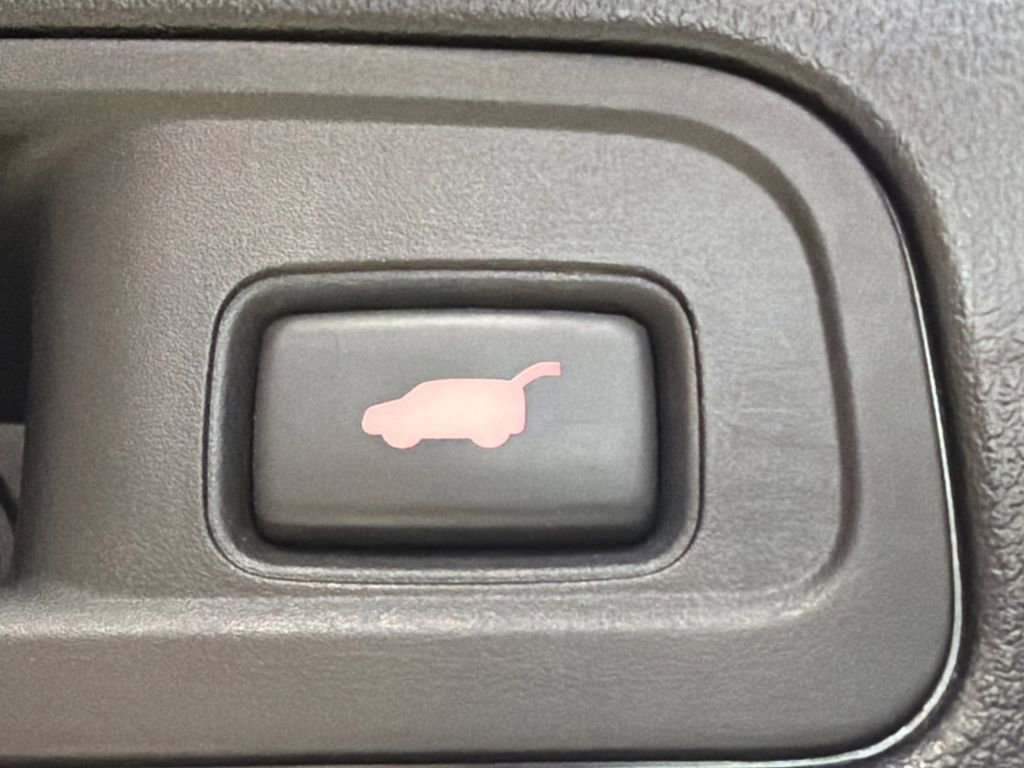 Used 2017 Honda Pilot Touring image 21