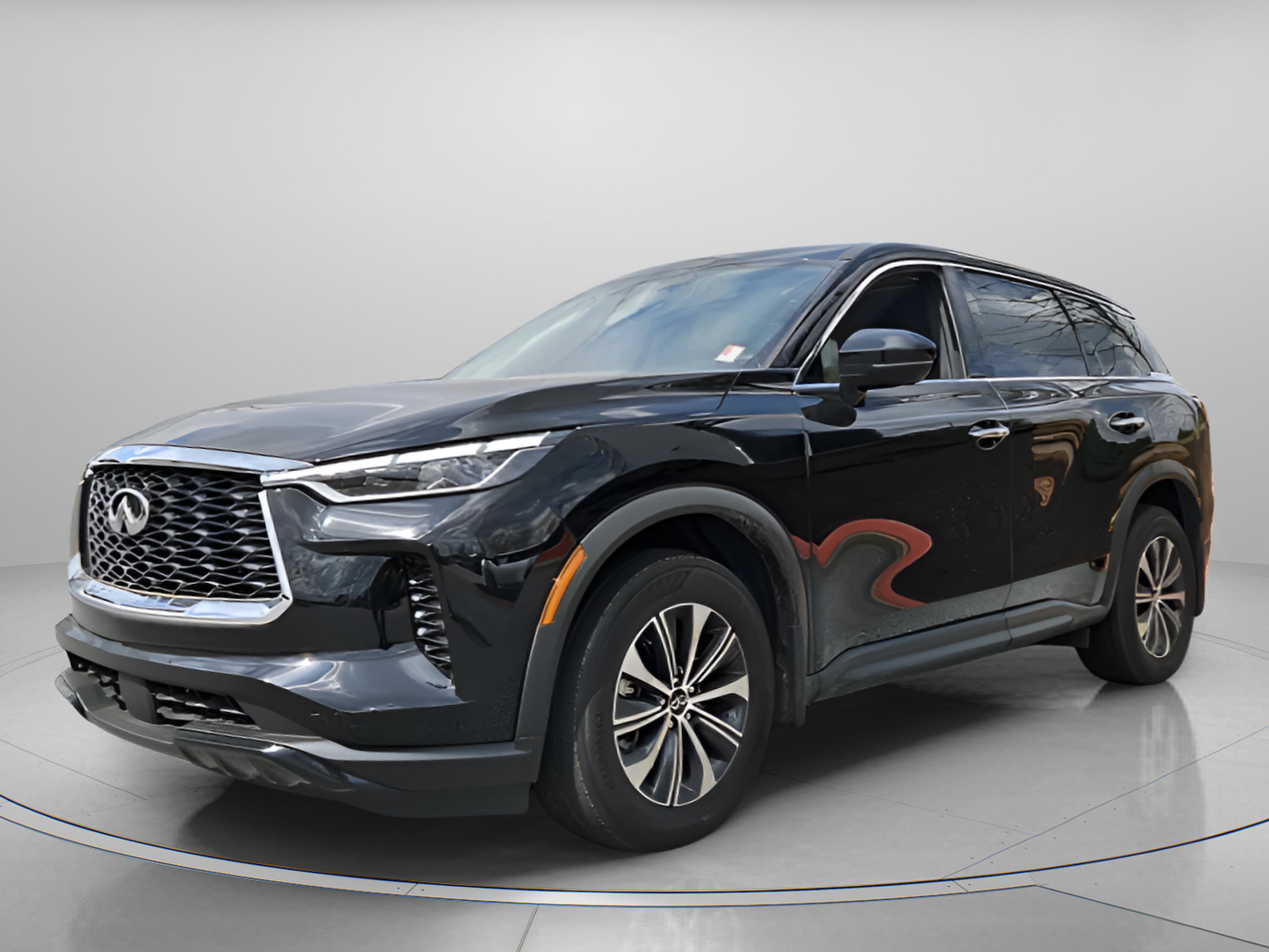 Used 2025 INFINITI QX60 Pure FWD image 2