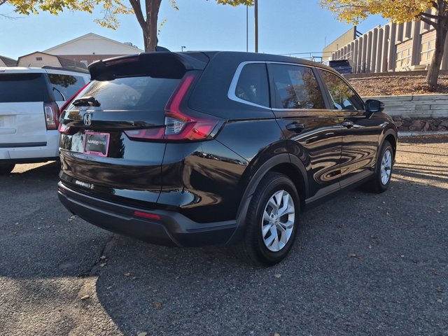 Used 2024 Honda CR-V LX image 5