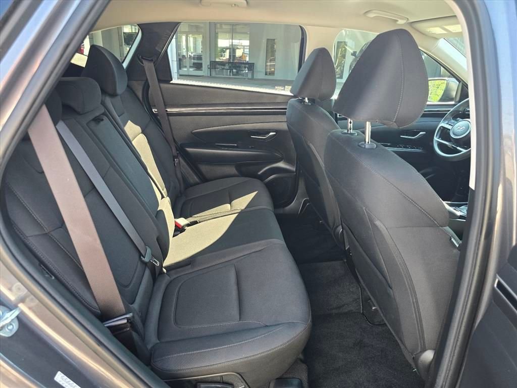 Used 2023 Hyundai Tucson SEL FWD image 13